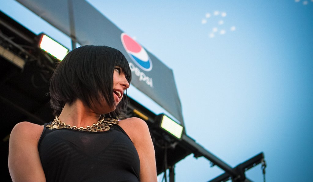 Phantogram - MTVu Woody Awards & Festival